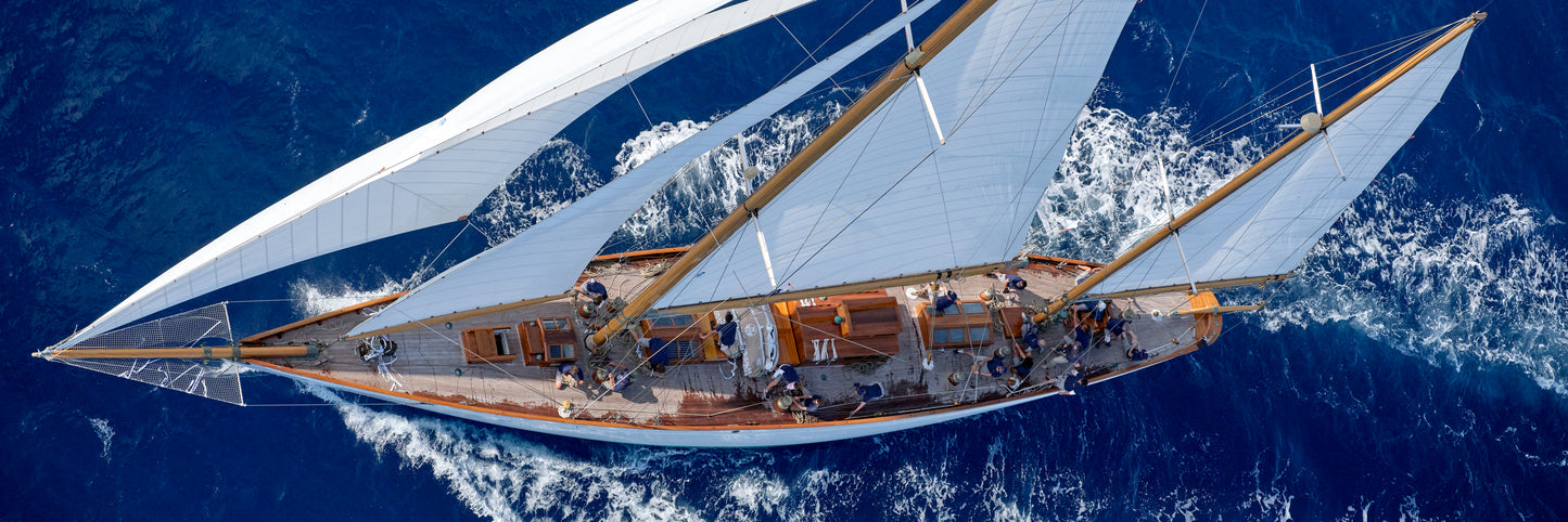 Deckhands